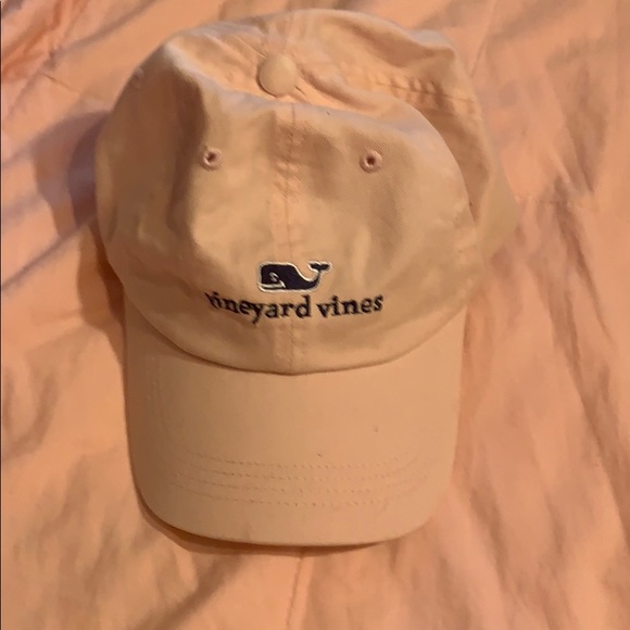 Vineyard Vines Hat - Picture 1 of 3